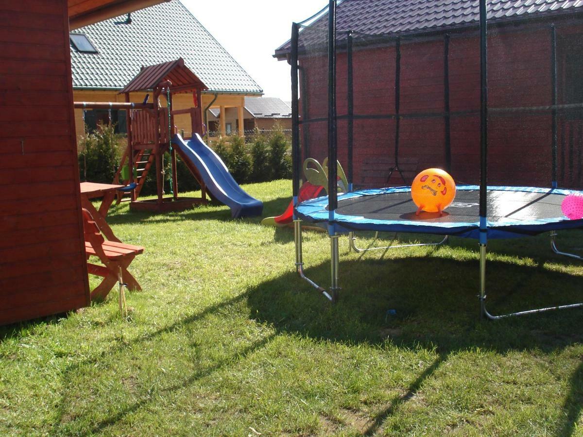 Osrodek Wypoczynkowy "Sloneczko" Villa รูซิโนโว ภายนอก รูปภาพ